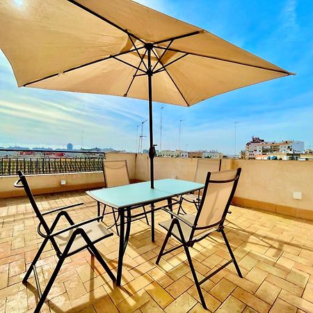 Philippe'S Home Triana Con Terraza Σεβίλλη Εξωτερικό φωτογραφία